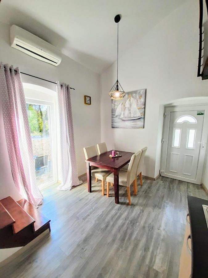 Holiday Home Don ザダル エクステリア 写真